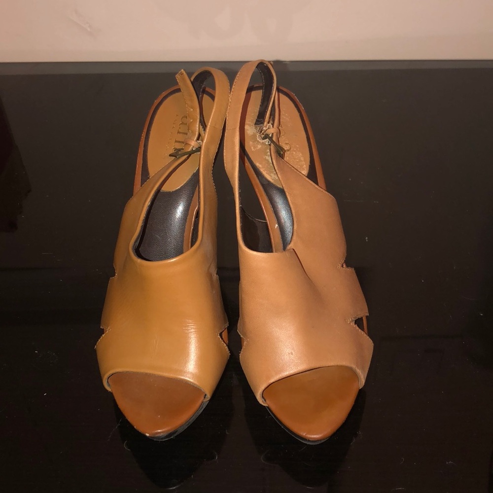 Heels size 8 fit more like 7.5